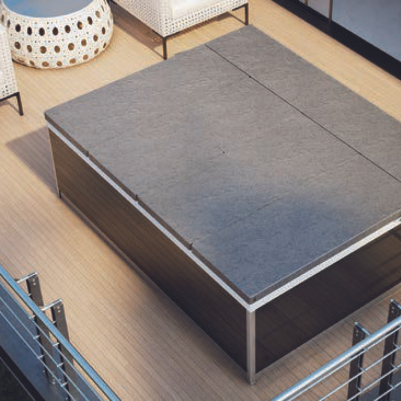 Spa 2 places intérieur ou extérieur, idéal petits espaces.