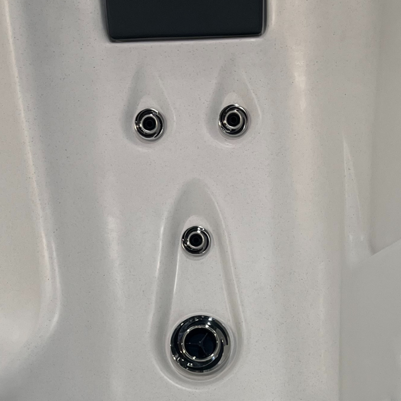 Spa 4 places + 1 place enfant - Hendaye Spa 4 places + 1 place enfant - Hendaye