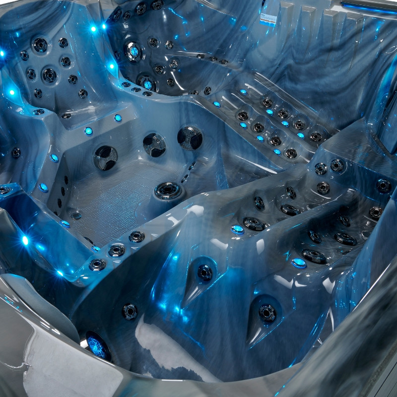 Spa 5 places California MAX  avec pompe a chaleur