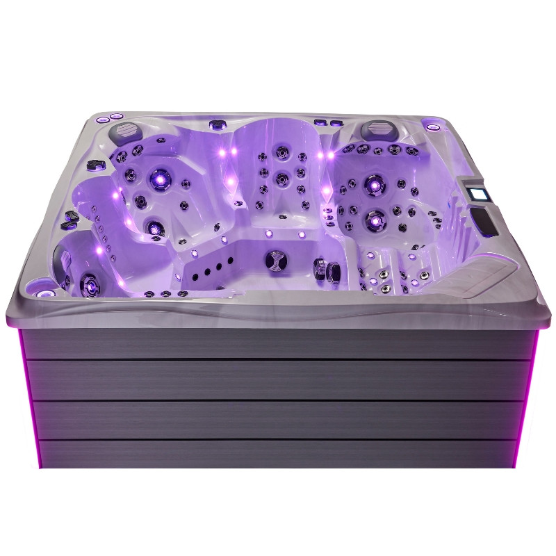 Spa 5 places California ULTIMATE  avec pompe à chaleur et panneaux solaire