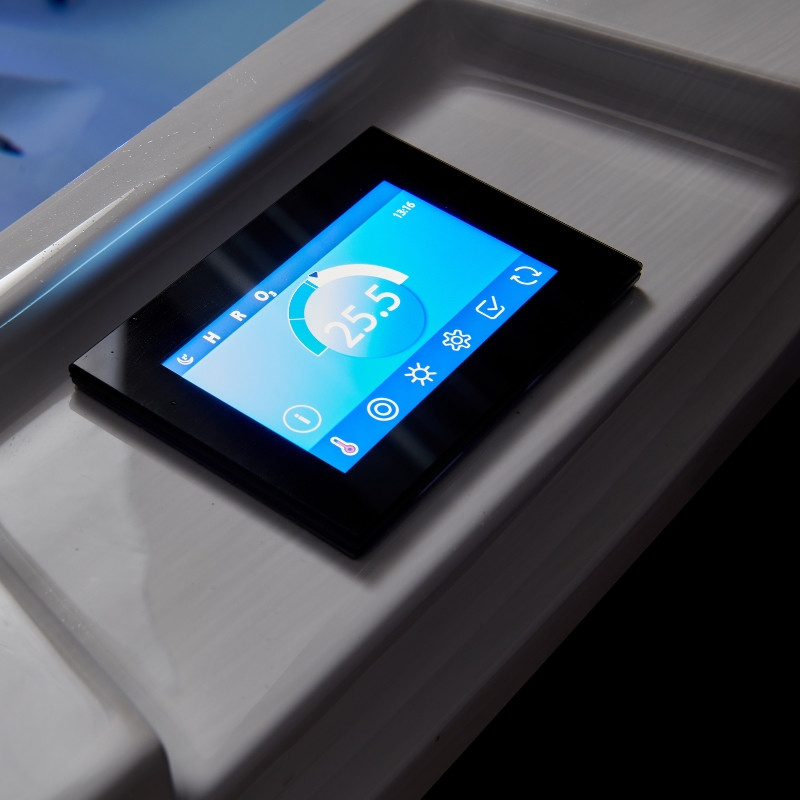 Spa 5 places California ULTIMATE  avec pompe à chaleur et panneaux solaire Spa 5 places California ULTIMATE  avec pompe à chaleur et panneaux solaire