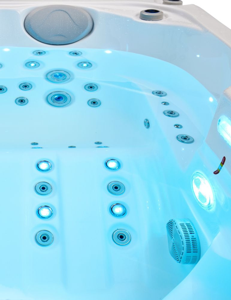 Spa 4 places Sofia ULTIMATE 102 jets - Spa Balnéo rigide | Spa Promo