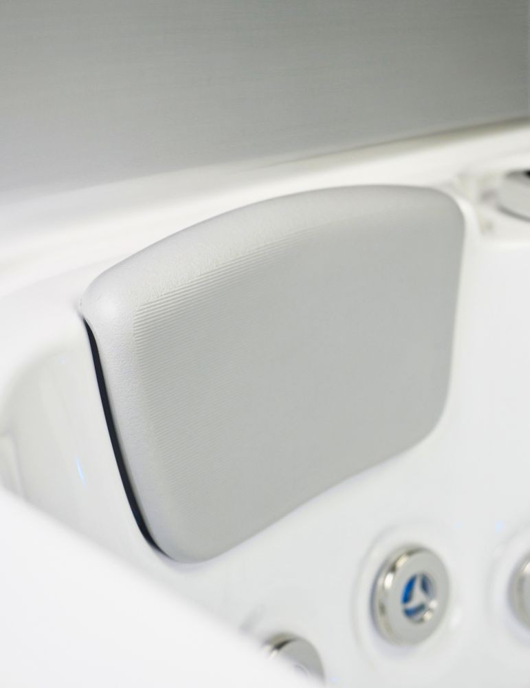 SPA extérieur 6 places 105 jets - Malibu ECO MAX & pompe à chaleur !