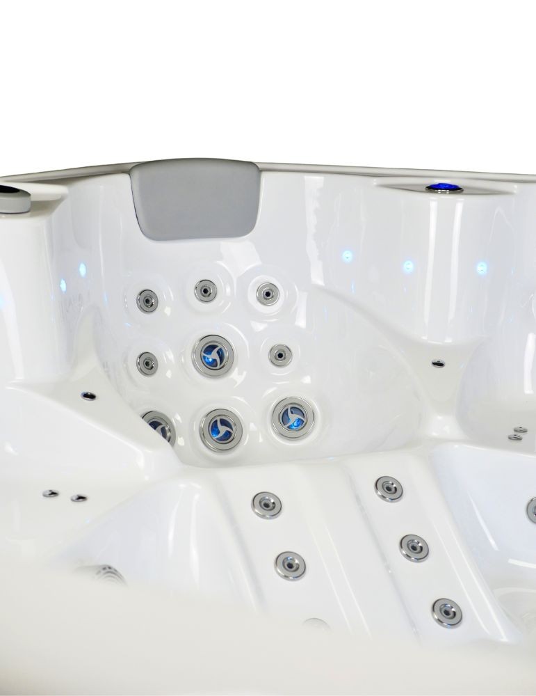 SPA extérieur 6 places 105 jets - Malibu ECO MAX & pompe à chaleur !